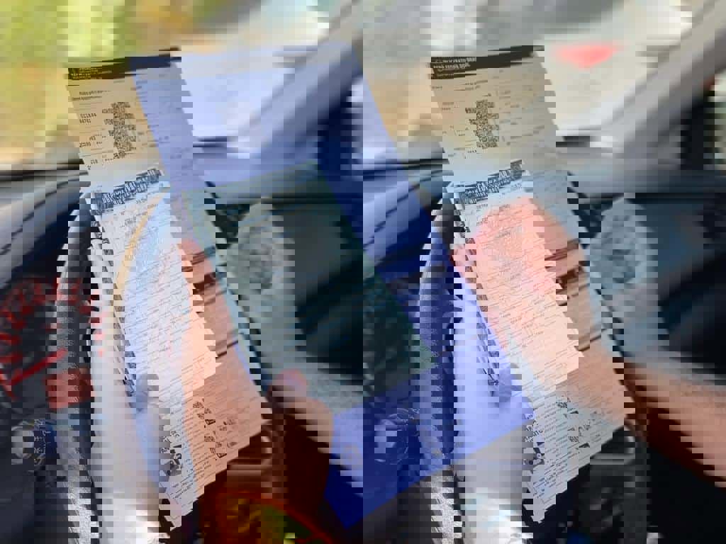 Documento do Carro: Quais São Obrigatórios e Como Regularizar