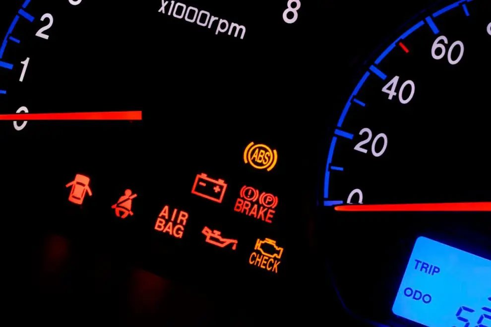 Luzes do Painel do Carro Significado de Cada Uma