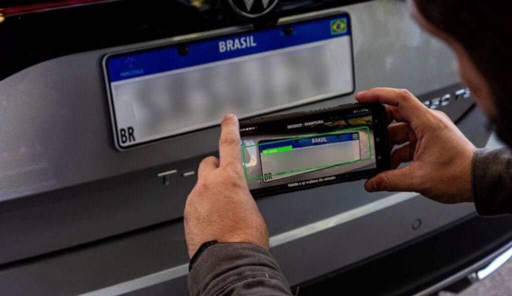 Carro Dublê: 3 Divergências no Relatório que Entregam o Golpe